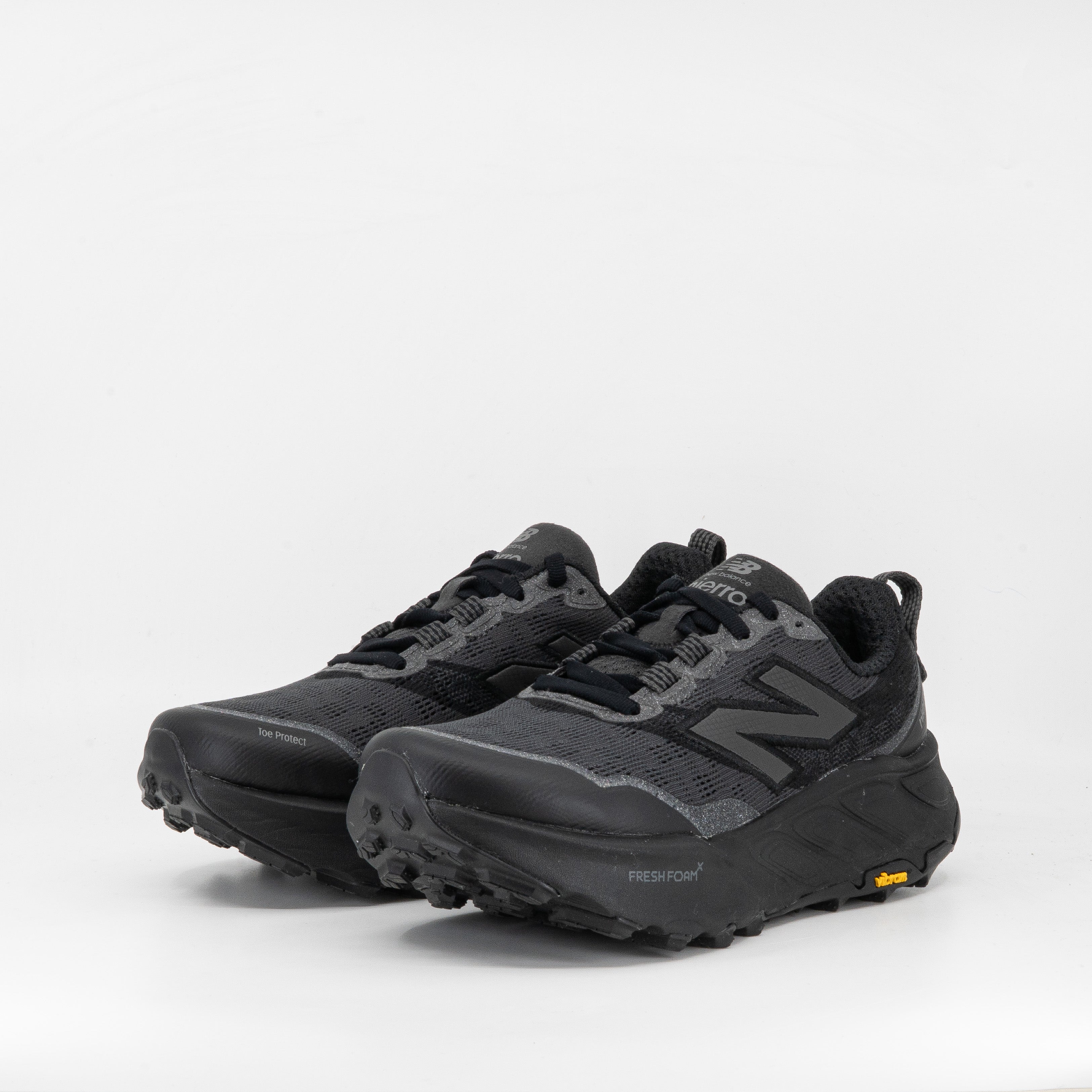 New Balance Fresh Foam X Hierro v9 (D Wide) Womens Black - Frontrunner Colombo